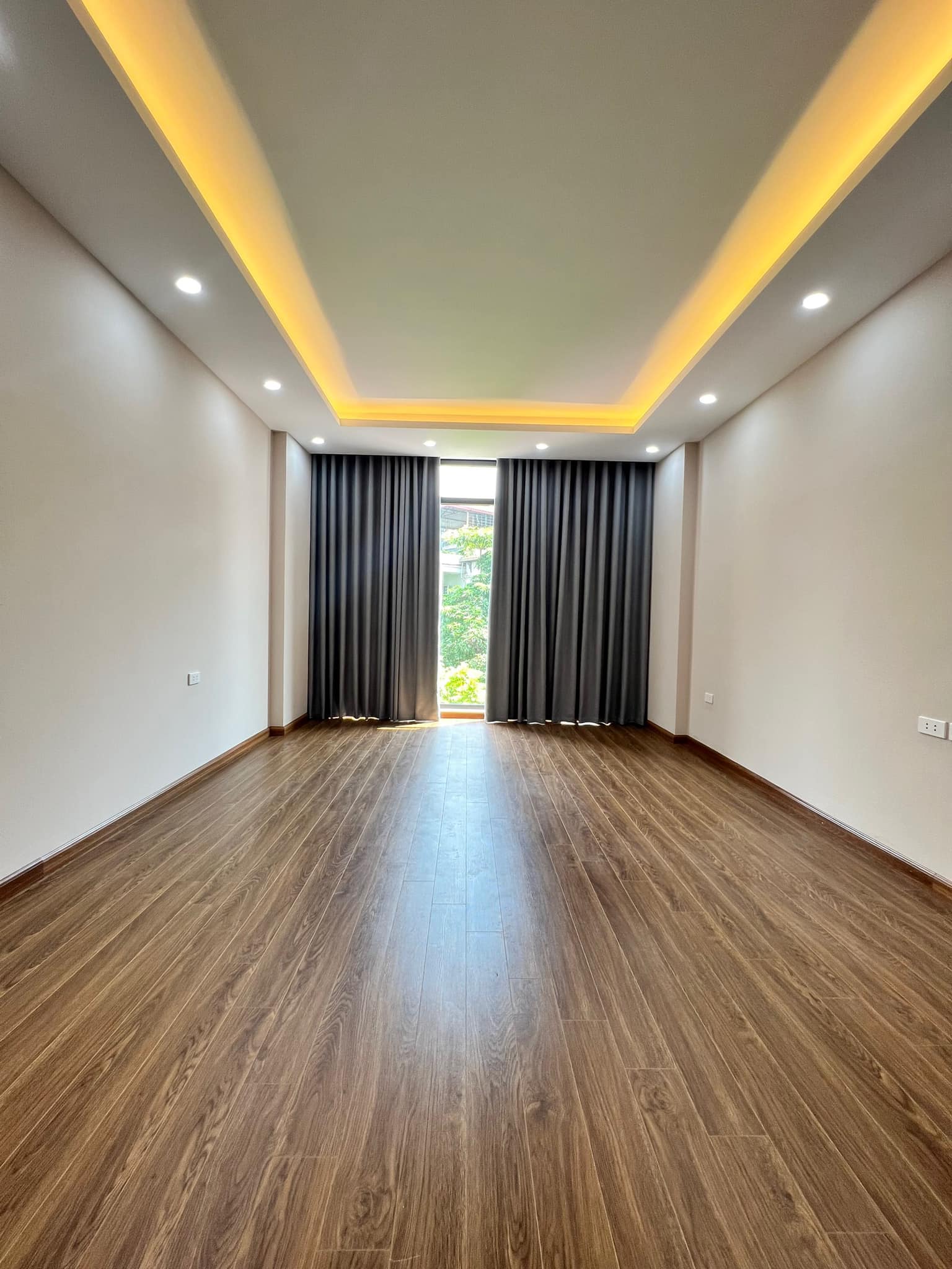 Bán nhà mới 42m2 7 tầng thang máy ô tô đỗ cửa ngõ 208 Giải Phóng giá 13,3 tỷ. LH 0912442669 - Ảnh 2