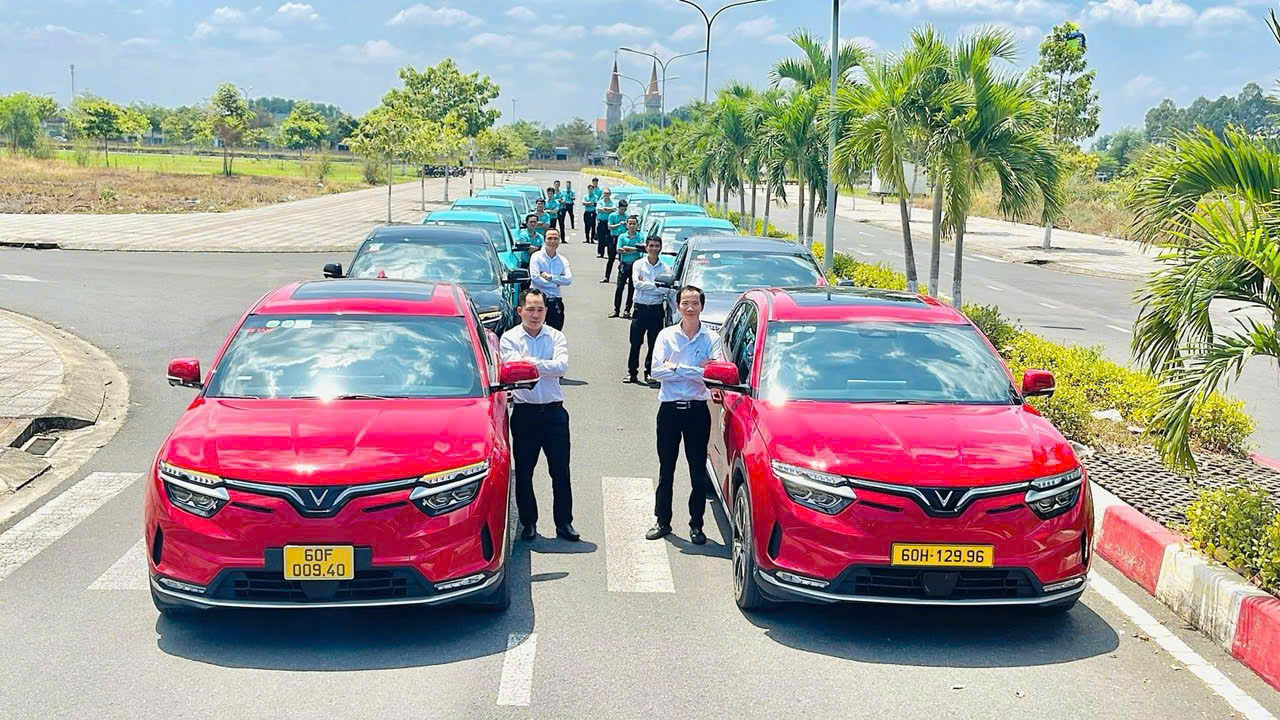 Dịch vụ TAXI ĐIỆN XANH SM - TRẢNG BOM ĐỒNG NAI – từ 12000đ/km. Lh:0936139168 – 0394501501. - Ảnh chính