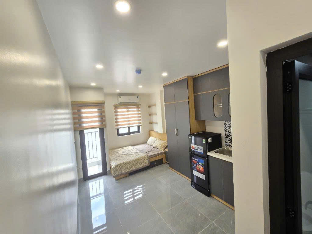 (Siêu phẩm) Tòa Apartment 50m2 x 10P tại Dương Đình Nghệ - Ô tô vào nhà.DT 1 tỷ/năm - 15 tỷ bao phí - Ảnh 3