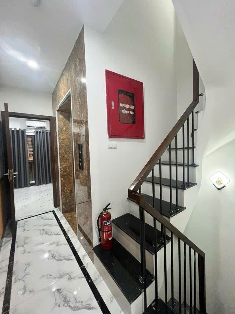 (Siêu Phẩm) Tòa Apartment 64m2 x 18P hồ Linh Quang - Cách hồ và bãi ô tô 30m. Dòng tiền 1,4 tỷ/năm. - Ảnh 4