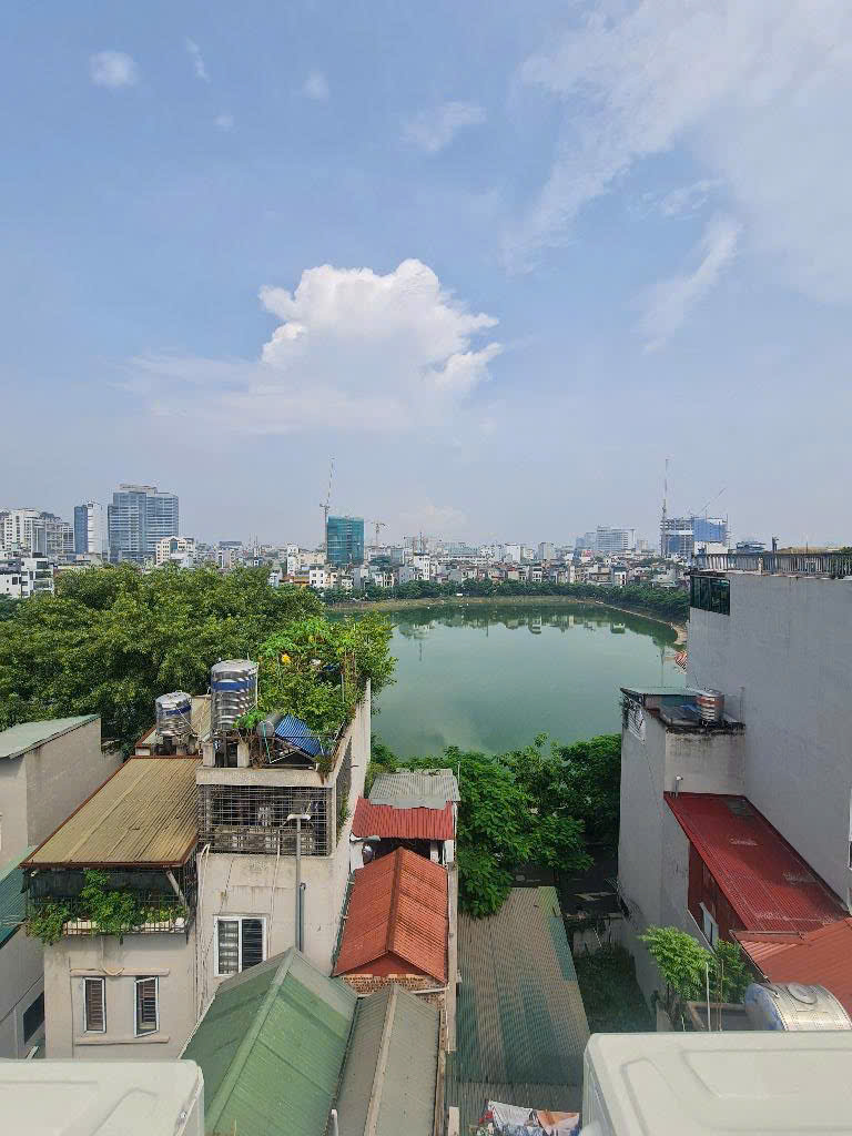 (Siêu Phẩm) Tòa Apartment 64m2 x 18P hồ Linh Quang - Cách hồ và bãi ô tô 30m. Dòng tiền 1,4 tỷ/năm. - Ảnh 1