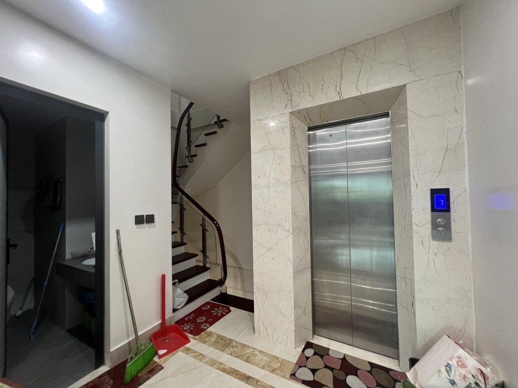 NHÀ DỊCH VỌNG HẬU, 6 TẦNG, THANG MÁY, 81,6M2, 2 MẶT THOÁNG – GIÁ 9,9 TỶ - Ảnh 3