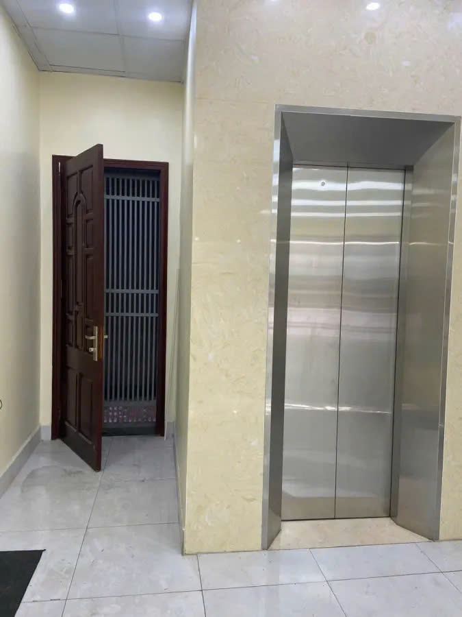 Bán nhà mặt phố Nguyễn Xiển 60 m2, 8 tầng, mặt tiền 4.8m, 37.5 tỷ Thanh Xuân.2 thoáng, kinh doanh, - Ảnh 3