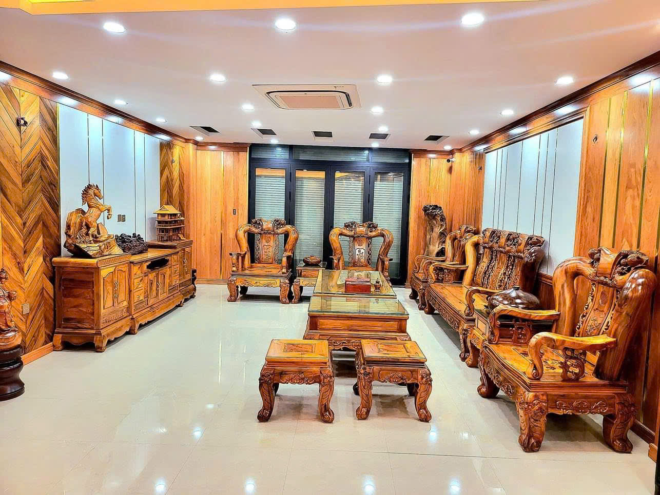 BÁN NHÀ PHỐ TRUNG TÂM QUÂNJ ĐỐNG ĐA ,117.5M2, 6 TẦNG, MẶT TIỀN 5.40M,35 TỶ. - Ảnh chính