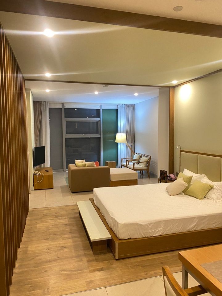 Chủ cần bán gấp căn hộ Fusion Suites view trực diện biển Mỹ Khê Đà Nẵng, có sổ lâu dài - Ảnh 1