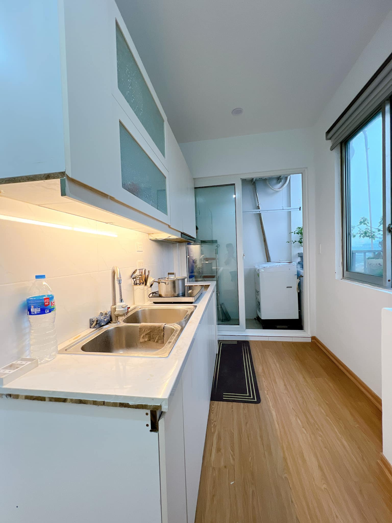 Bán Chung Cư A6D Nam Trung Yên 60m 2PN 1WC Tây Nam tặng nội thất nhà thoáng hơn 3 ty - Ảnh 3