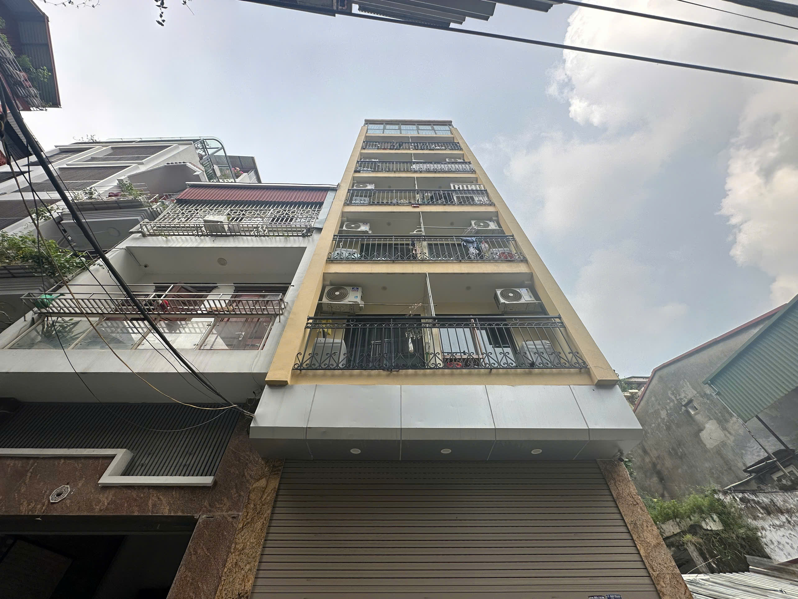 (Siêu Phẩm)Ttòa Apartment 100m2 tại Khương Thượng - Ô tô vào nhà - Vừa ở vừa cho thuê 1,2 tỷ/năm - Ảnh chính