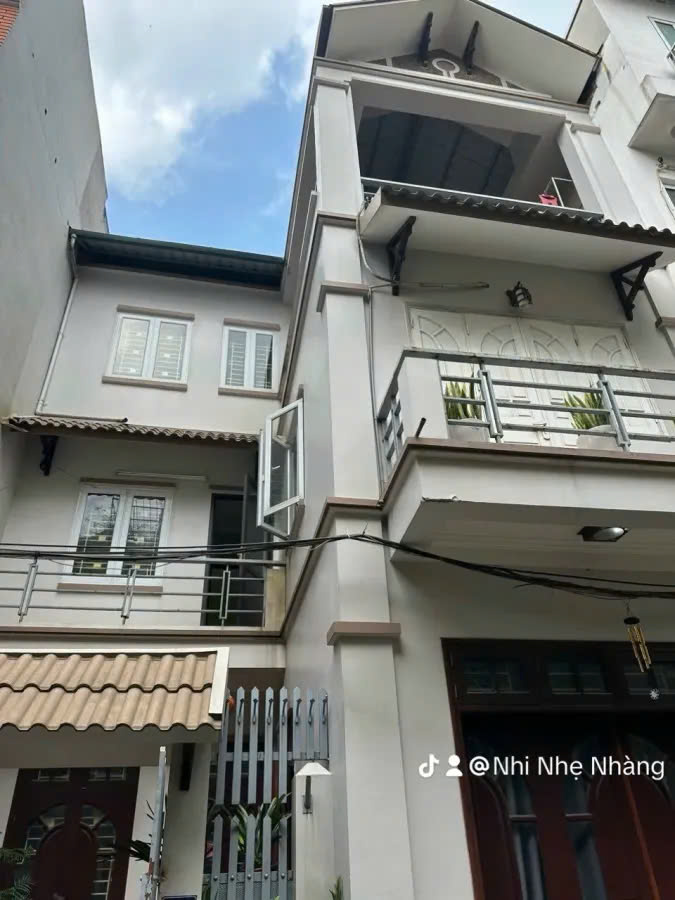 BÁN NHÀ PHỐ PHÚ VIÊN, 75/175M2, 3 TẦNG, MẶT TIỀN 7.6M, 10.9 TỶ,LONG BIÊN.NGÕ 2 Ô TÔ CHÁNH NHAU, NHÀ - Ảnh chính