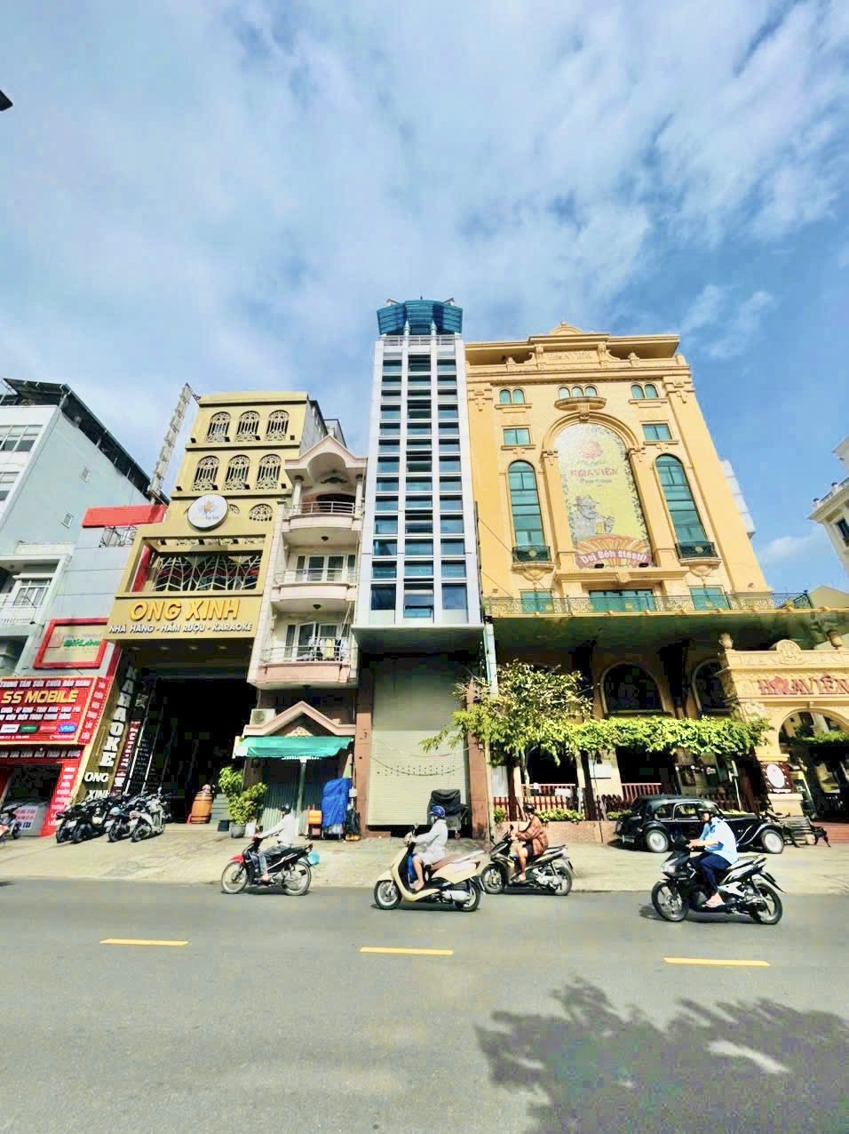 Bán building văn phòng 2MT đường Phổ Quang F2 Tân Bình Hầm 11 tầng thang máy Giá 38 tỷ - Ảnh chính