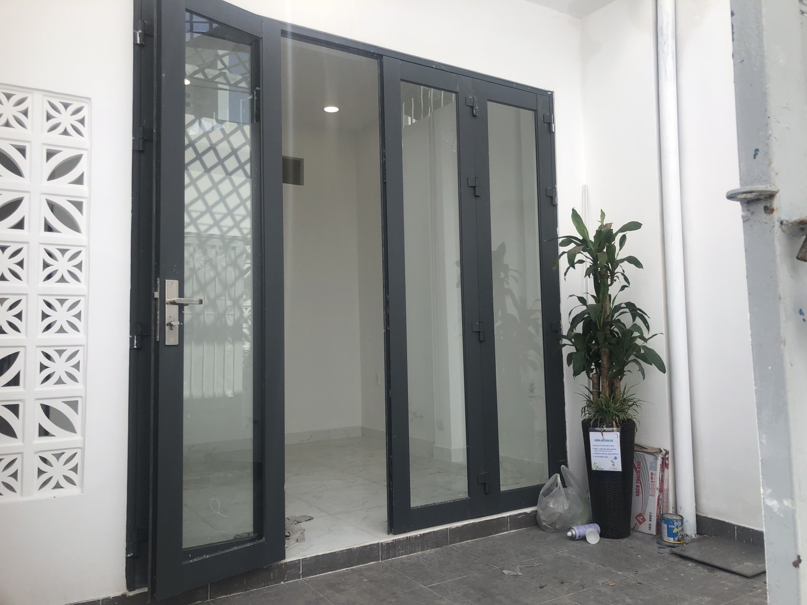 Nhà ngộp, Hai Bà Trưng. 80m2, 2tầng, 4.2tỷ.  Đông Hòa, Dĩ An, Bình Dương. - Ảnh 1