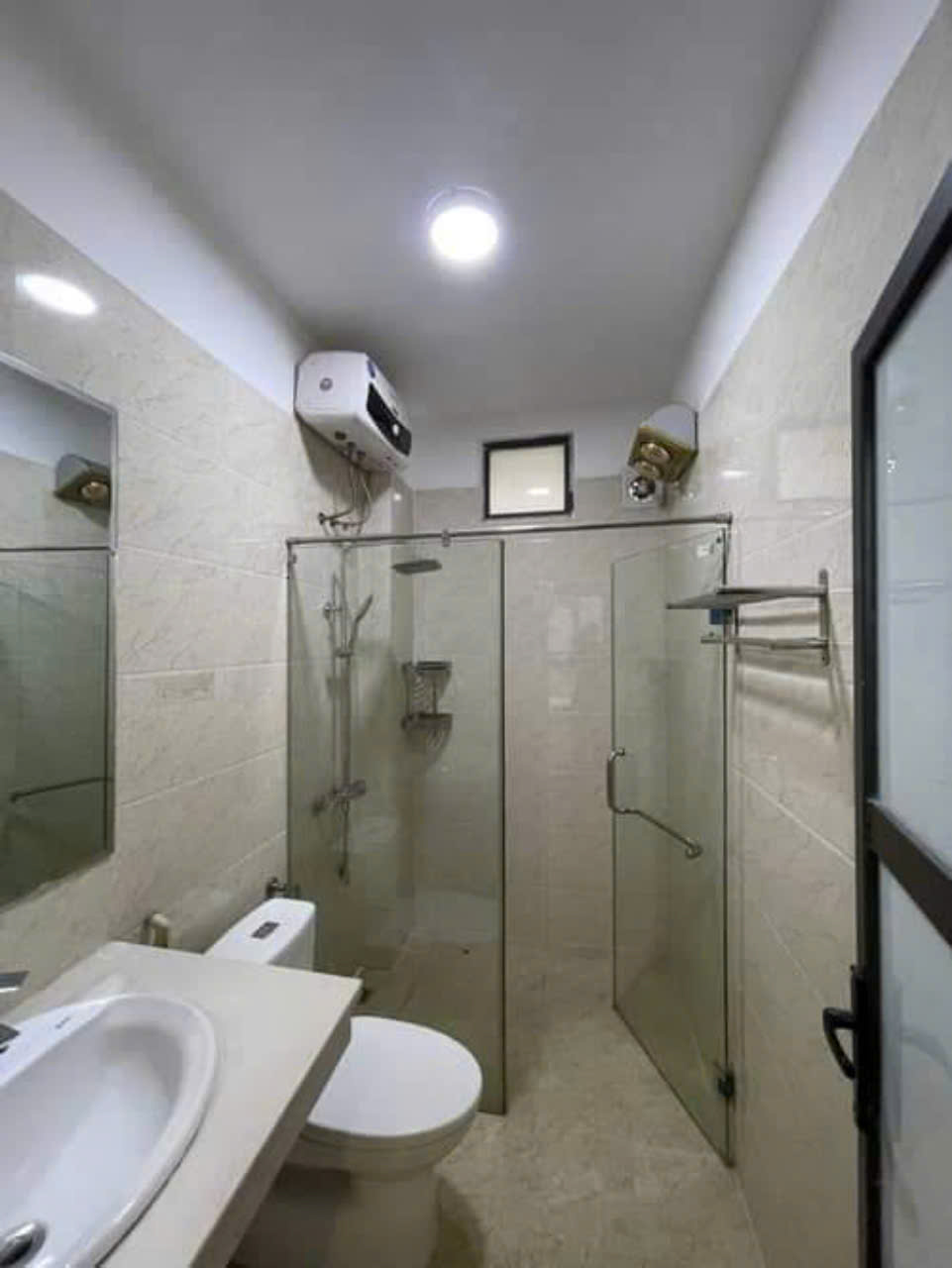 L12-SIÊU PHẨM TIẾU LA, DT 55M2, 3T, 3PN, 4WC, NHÀ MỚI KENG FU,LL NỘI THẤT VÍP, GIÁ SẬP HẦM - Ảnh chính