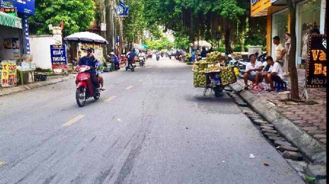 Bán nhà 3 tầng gần chợ Văn Điển, Thanh Trì đầy đủ tiện nghi. - Ảnh chính