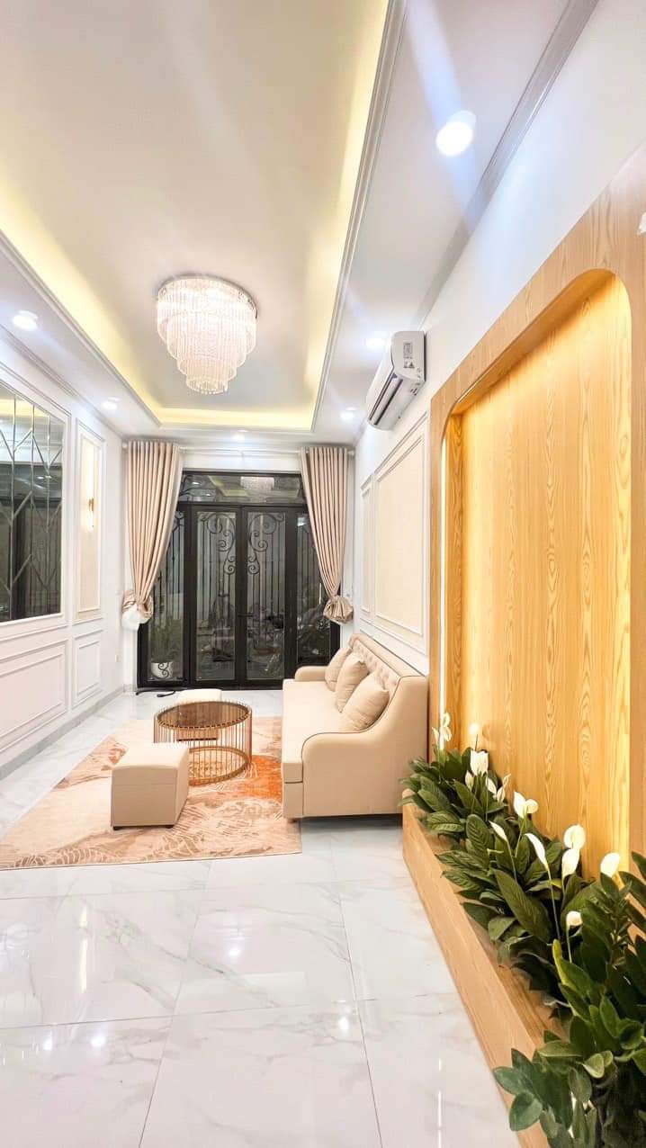 Hàng cực ngon,Nguyễn Lương Bằng, vài chục mét ra phố, nhà đẹp long lanh, 42m2* - Ảnh 2