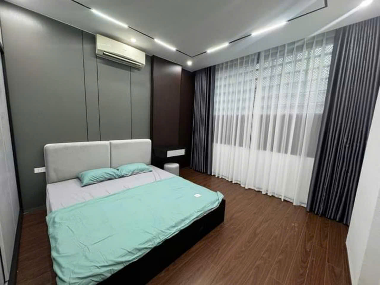 LÔ GÓC HOÀNG QUỐC VIỆT - Trung Tâm CẦU GIẤY - 40M2 - NGÕ RỘNG GẦN Ô TÔ - GIÁ ĐẦU TƯ - Ảnh 3