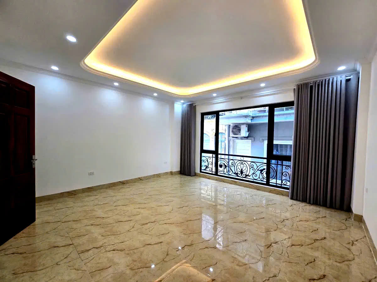 BÁN NHÀ ĐƯỜNG BƯỞI, TÂY HỒ, 40M2 7 TẦNG MT 5M- 12 TỶ- OTO ĐỖ CỔNG- NGÕ THÔNG- THANG MÁY - Ảnh chính