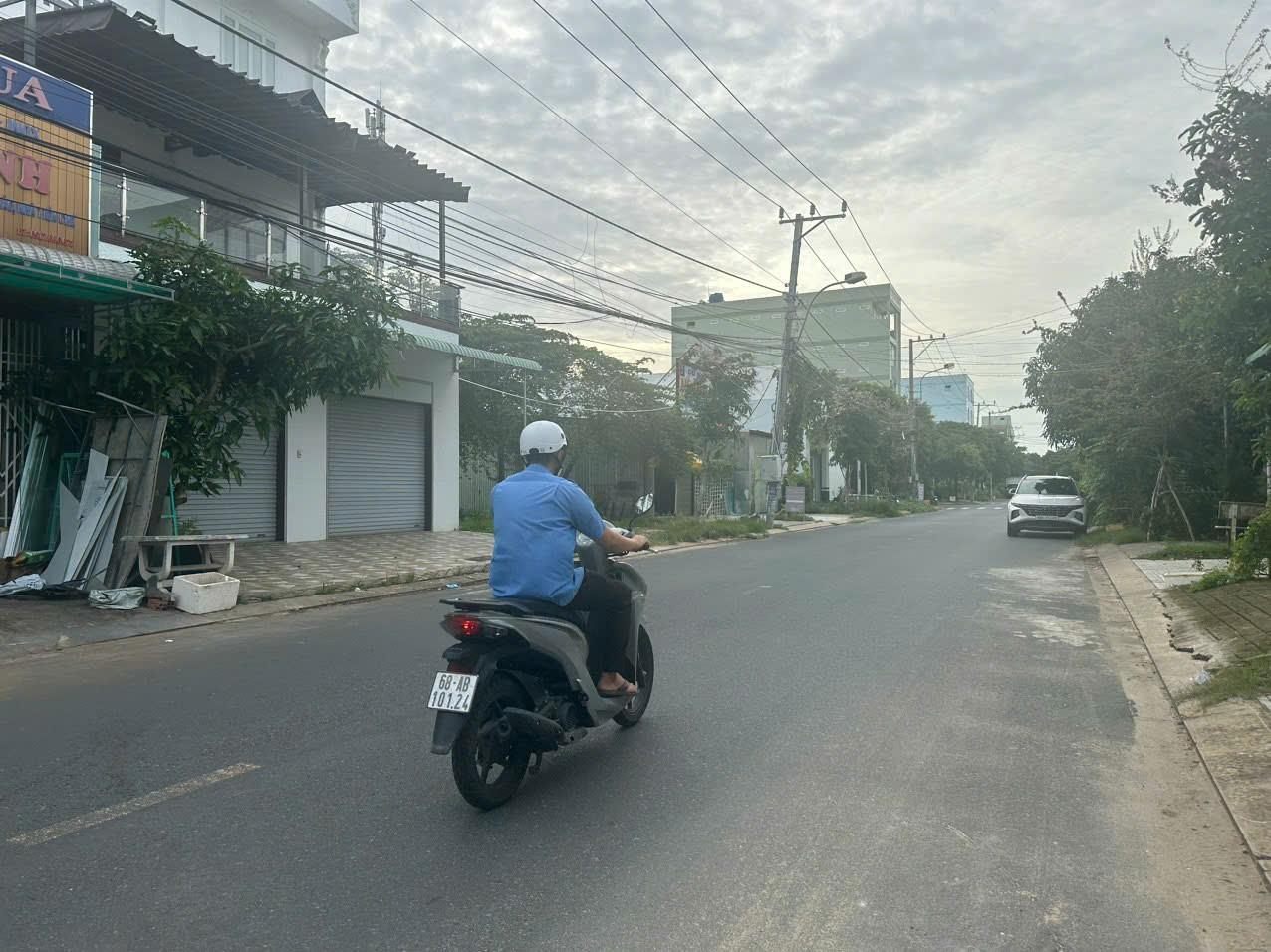 ĐẤT ĐẸP - Cần Bán Nhanh Lô Đất Mặt Tiền Phạm Hùng, An Hòa, Rạch Giá, Kiên Giang - Ảnh 3