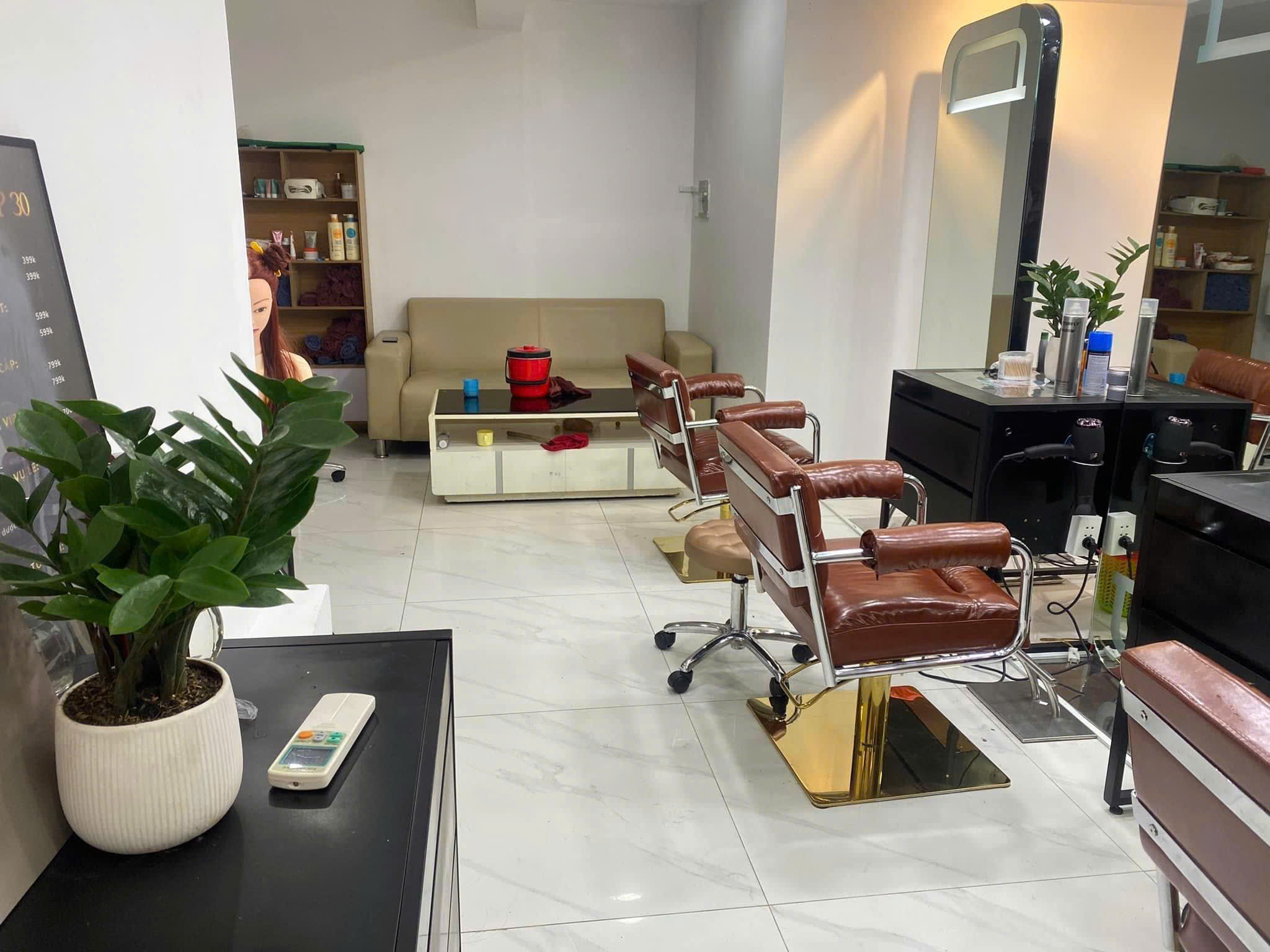 SANG NHƯỢNG SALON HOẶC MẶT BẰNG CÓ CHỖ Ở LẠI TẠI 30 ÍCH THIỆN, TÂN THÀNH - Ảnh 3