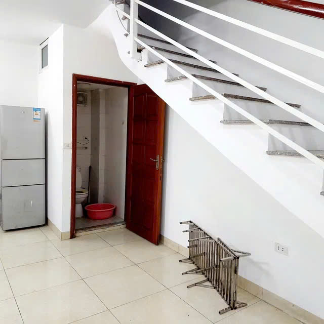 NHÀ MỚI - ĐẸP- Ở LUÔN PHỐ NGUYỄN SƠN, 30M2, 5 TẦNG, 6 TỶ.Ô TÔ ĐỖ CỬA- KINH DOANH, LONG BIÊN- HÀ NỘI. - Ảnh 3