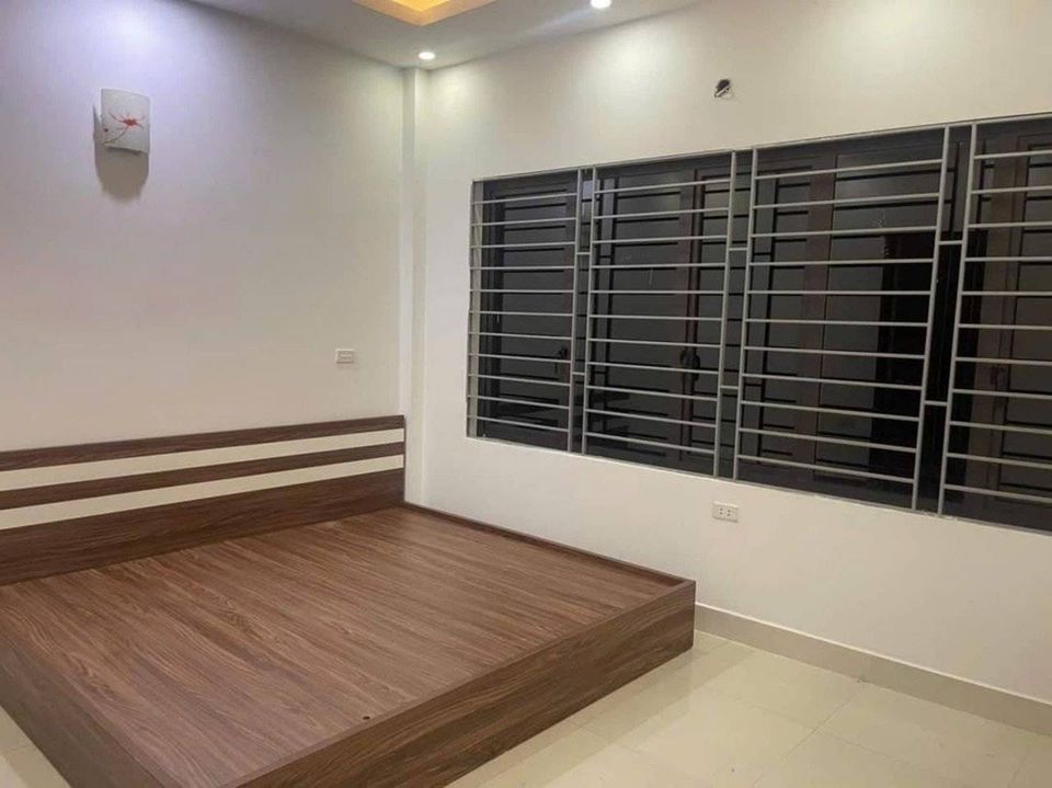 Nhà C4 Tăng Bạt Hổ , P.11, 70 m2,HXH thông sát,HC - Ảnh 1