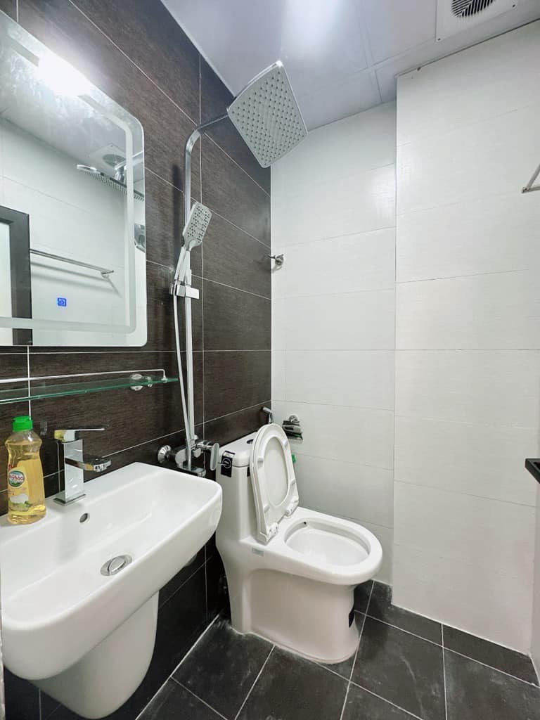 Nhà  Nguyễn Văn Đậu , P.11, 70 m2,HXH thông sát - Ảnh 3