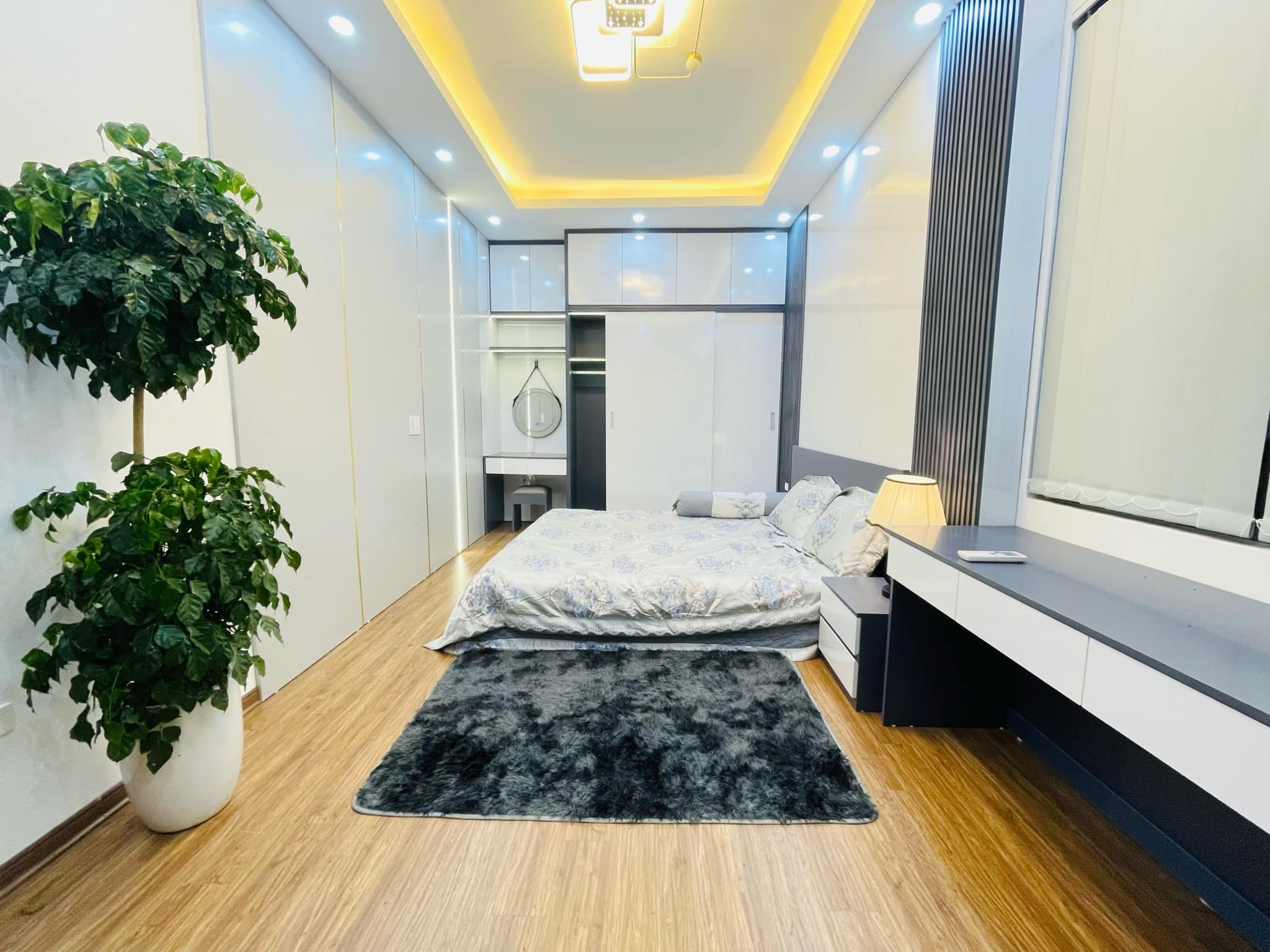 Chủ cần bán! Bán nhà Lò Đúc, 43m2, 4 tầng mới đẹp, mặt tiền 8m, nhỉnh 9 tỉ, ngõ thoáng - Ảnh 1