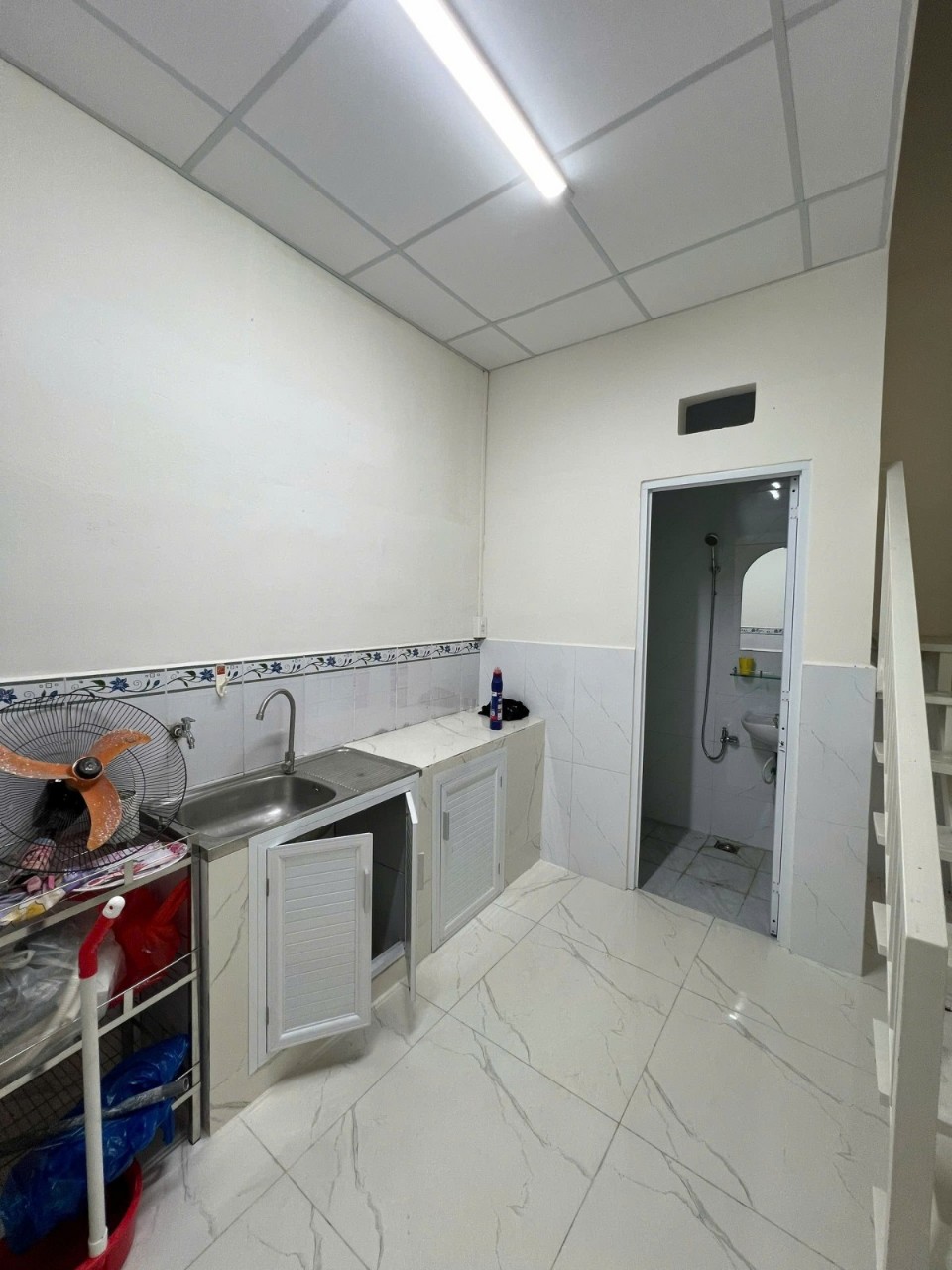 Bán nhà Bình Tân, vị trí đẹp, 32m2(4x8), sẵn SHR, chỉ 3.4 tỷ vào ở ngay. Lh:0977888750 - Ảnh 7