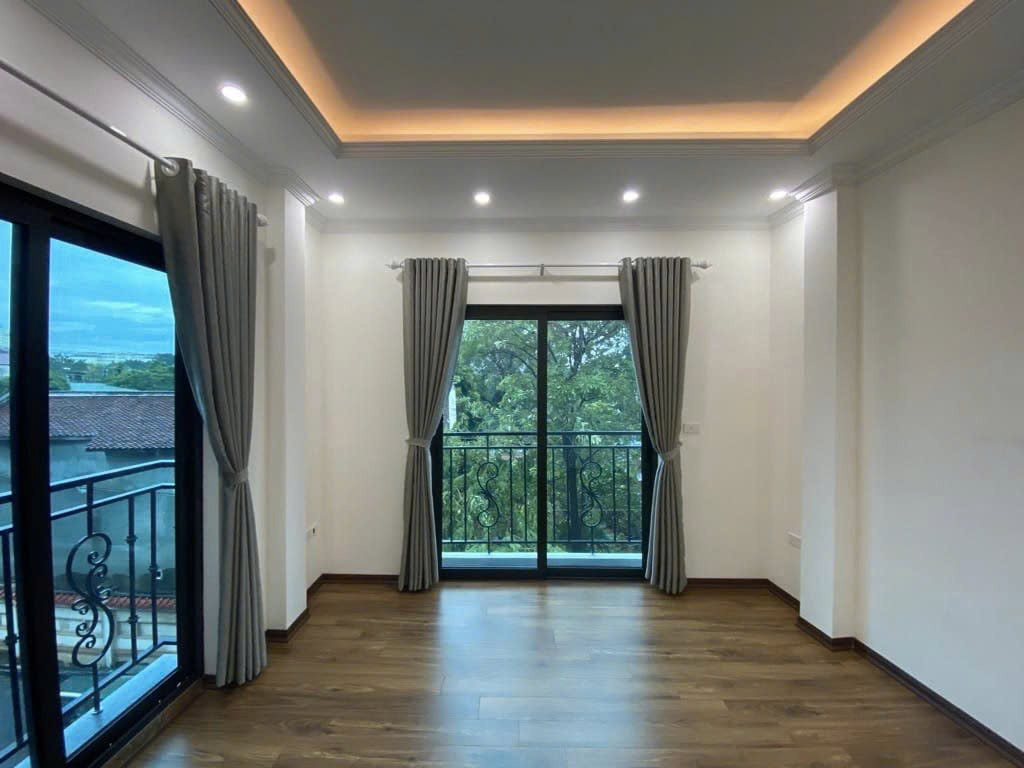 Bán Nhà Đại Học Đại Nam - 44m2,5 tầng - 5m ra ô tô . lh: 0964577405 - Ảnh 2