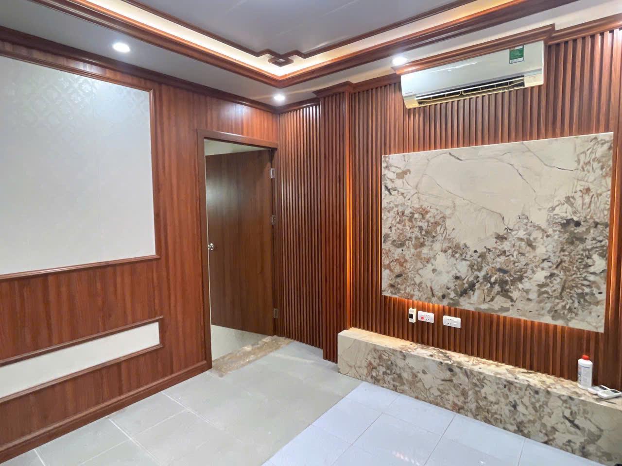 Bán căn tập thể tầng 1, 3 ngủ và 2Wc, Thanh Xuân Nam, Q Thanh Xuân, Hà Nội, Mặt đường ô tô tránh và - Ảnh 1