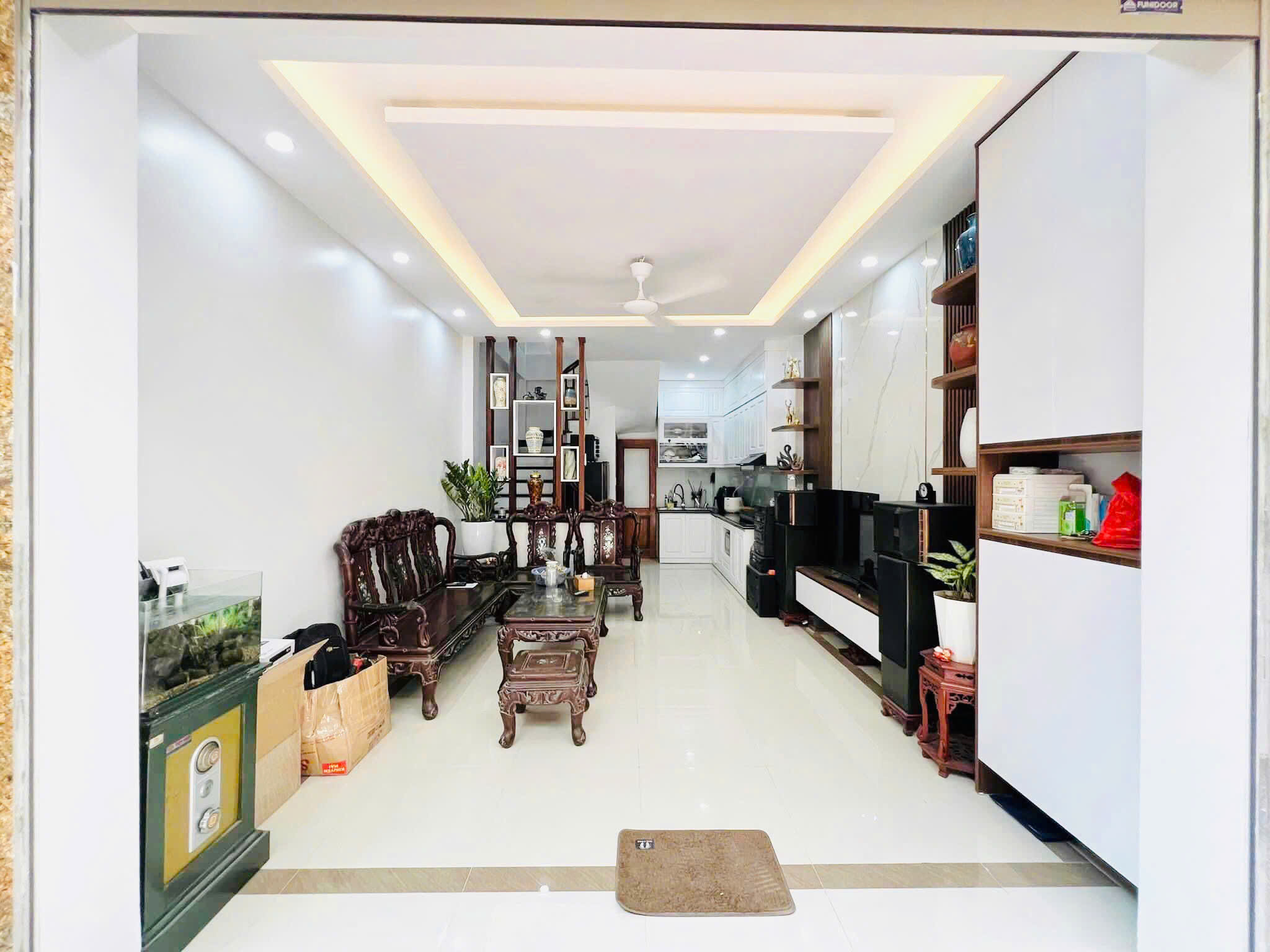 Bán nhà Yên Nghĩa, sát KĐT Đô Nghĩa, ô tô đỗ gần, 31.5m2, 5 tầng, nhỉnh 5 tỷ - Ảnh 1