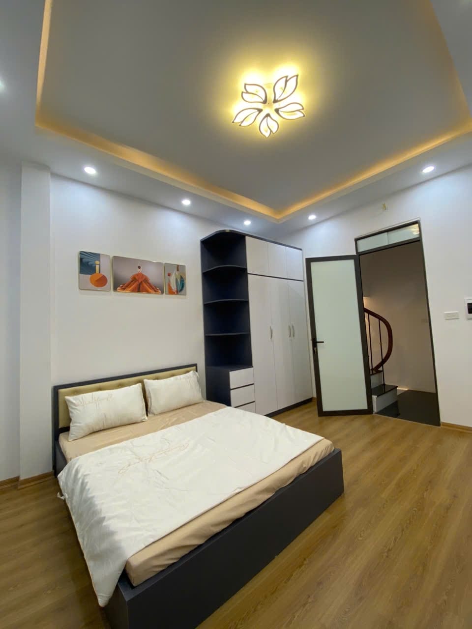 Chỉ nhỉnh hơn 3 tỷ có ngay căn nhà 28 m2, 4 tầng tại Hồng Mai, Hai bà Trưng, 0902318197 - Ảnh 3