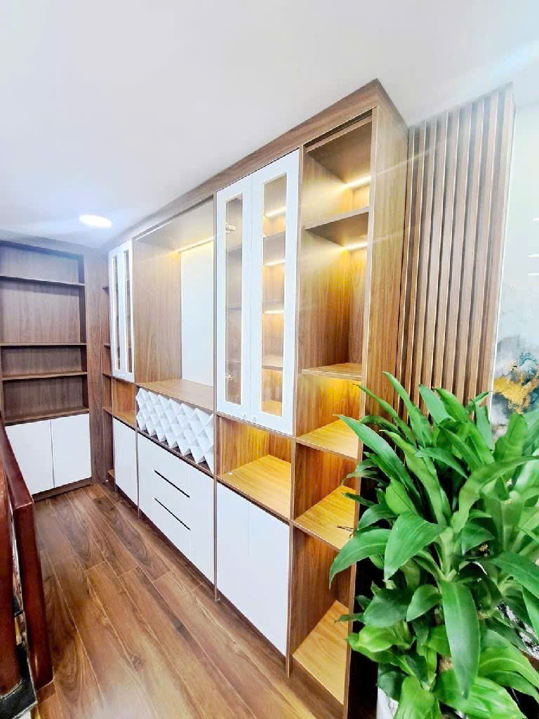 Kim Giang nhà đẹp, ba bước ra phố, ngõ to, 44m2 5 tầng 5 tỷ - Ảnh chính