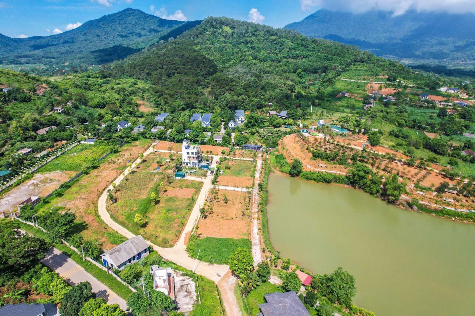 BÁN ĐẤT SỔ SẴN GIÁ TỐT NHẤT KHU VỰC VIEW HỒ YÊN BÀI_BA VÌ - Ảnh 3