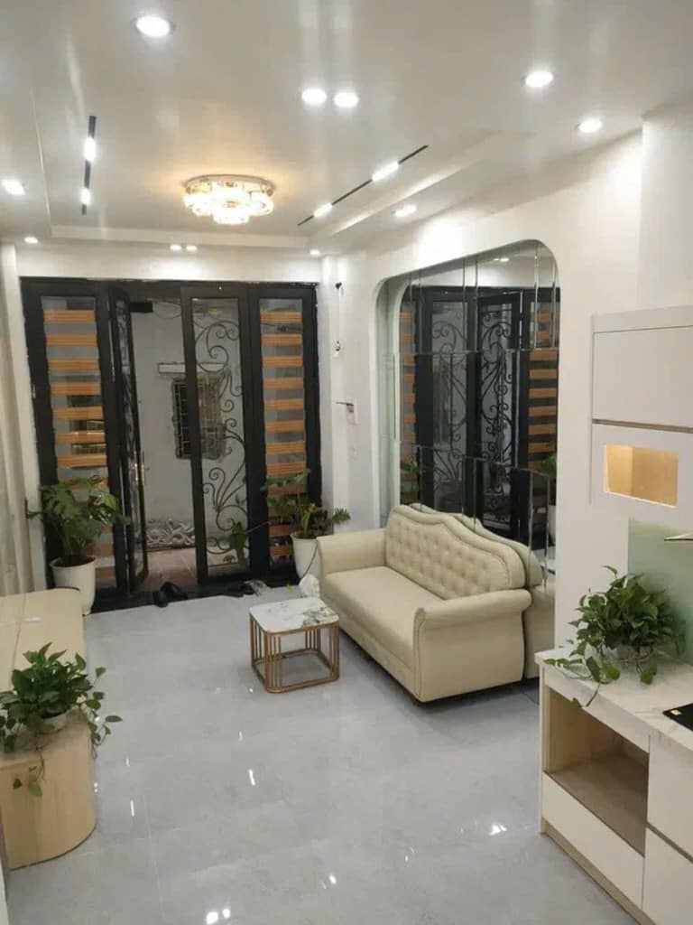 🏡BÁN NHÀ TÂN MAI -33M2 - 4TẦNG - SỔ ĐỎ RIÊNG - Ô TÔ ĐỖ GẦN - NGÕ ĐẸP - GIÁ : 3,6 TỶ 🏡 - Ảnh chính