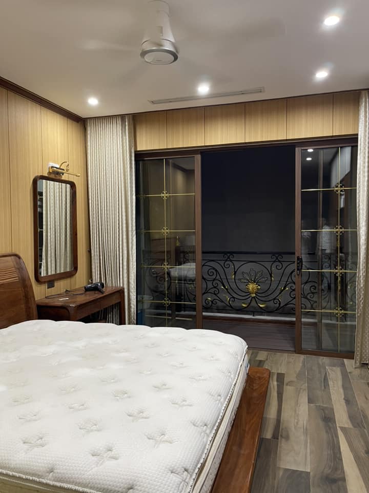 ⚜️ Siêu Vip Phố Mai Anh Tuấn, Hồ Hoàng Cầu, 131m2 6T Thang máy, MT 9m, Chỉ 48 Tỷ ⚜️ - Ảnh 2