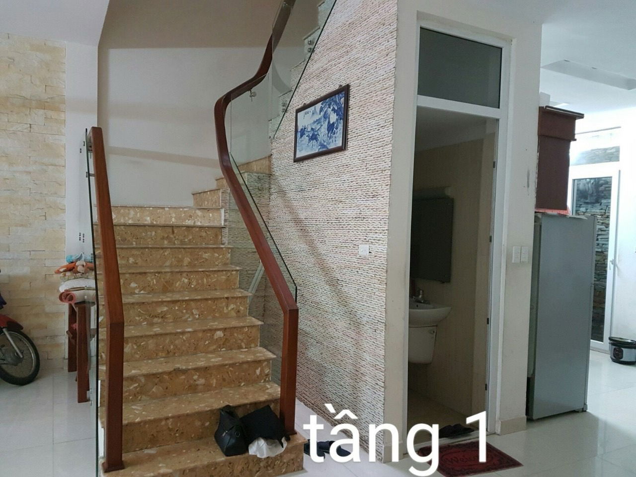 Bán Nhà Đường Láng. Đống Đa. DT 99m2. MT 6,8m. 4 Tầng. Giá 13.5 Tỷ. - Ảnh chính