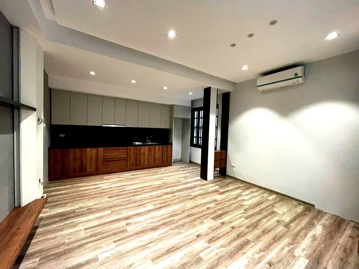 BÁN NHÀ VÕNG THỊ, TÂY HỒ. 40M2 6 TẦNG MT 7M 18 TỶ- LÔ GÓC- KHU PHỐ SẦM UẨT- KINH DOANH ĐỈNH CAO. - Ảnh 1