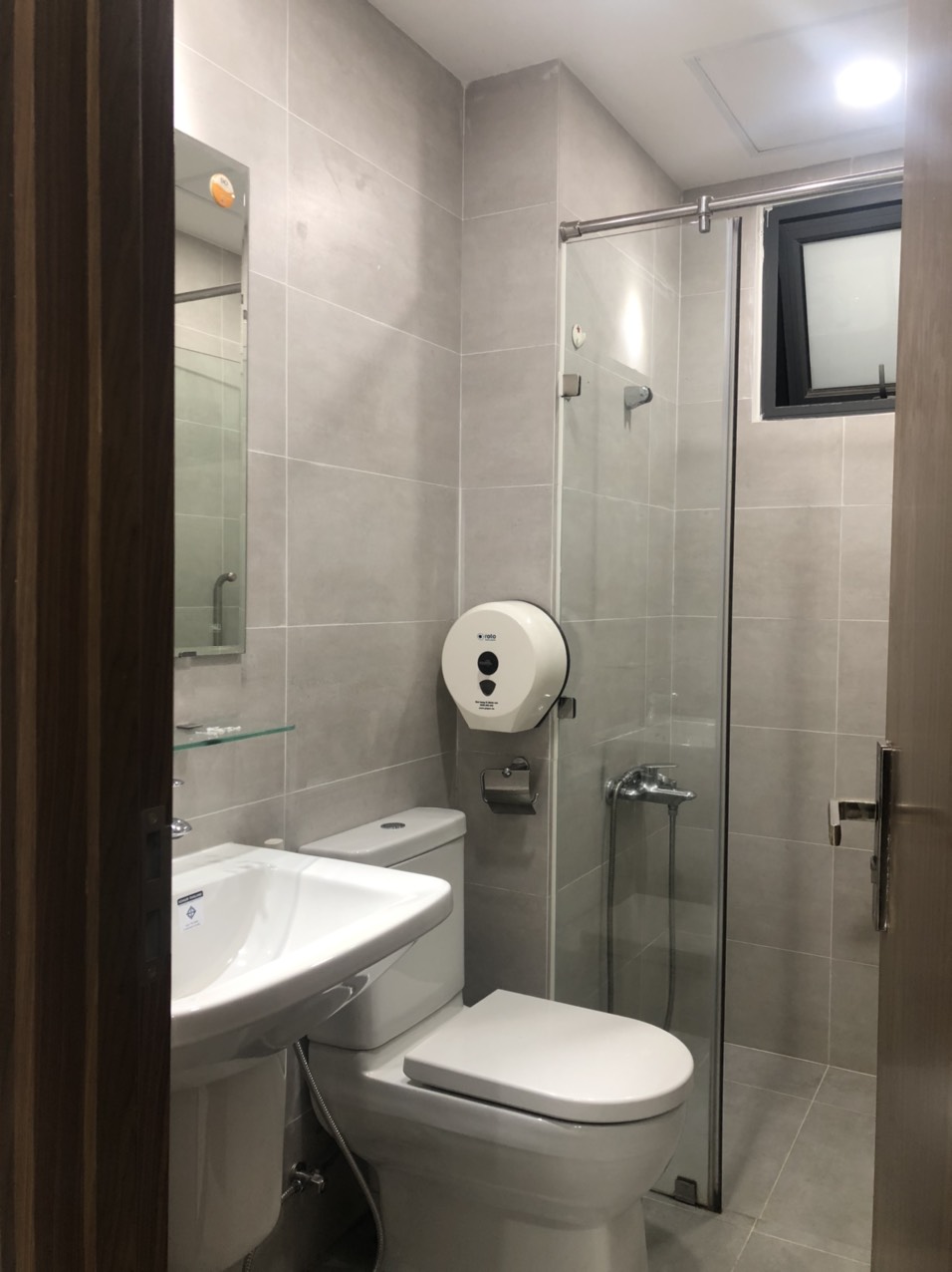 Cho Thuê căn hộ Him Lam Phú An (69m2, 2PN,2WC) Giá 8.5 Triệu/Tháng View Hồ Bơi Có Rèm + Máy Nước Nón - Ảnh 1