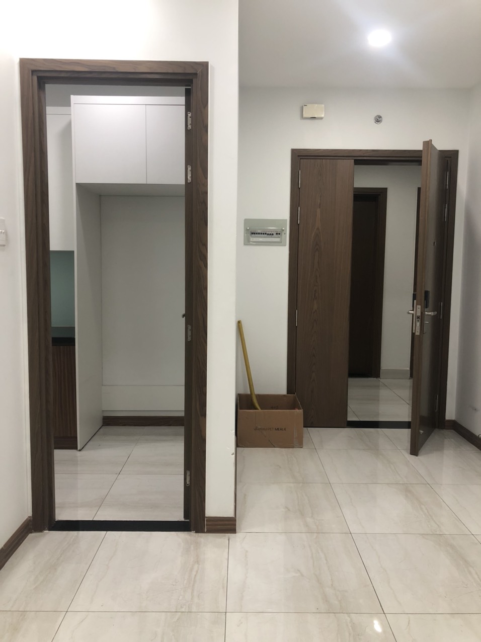 Cho Thuê căn hộ Him Lam Phú An (69m2, 2PN,2WC) Giá 8.5 Triệu/Tháng View Hồ Bơi Có Rèm + Máy Nước Nón - Ảnh 3