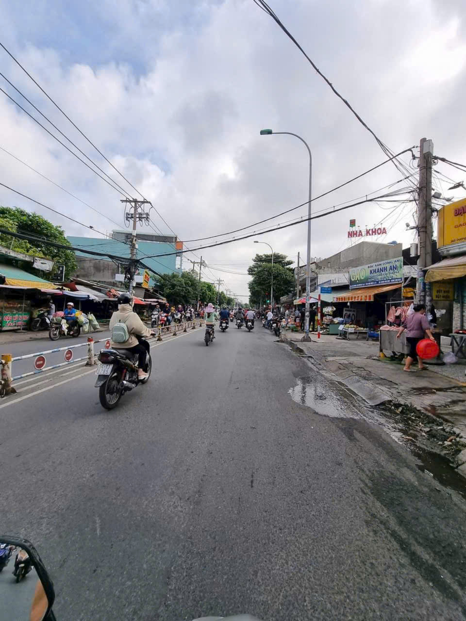 Nhà (8x22) mặt tiền ngay chợ Huỳnh Thị Hai, Q.12. Cách Dương Thị Mười 50m. - Ảnh 2