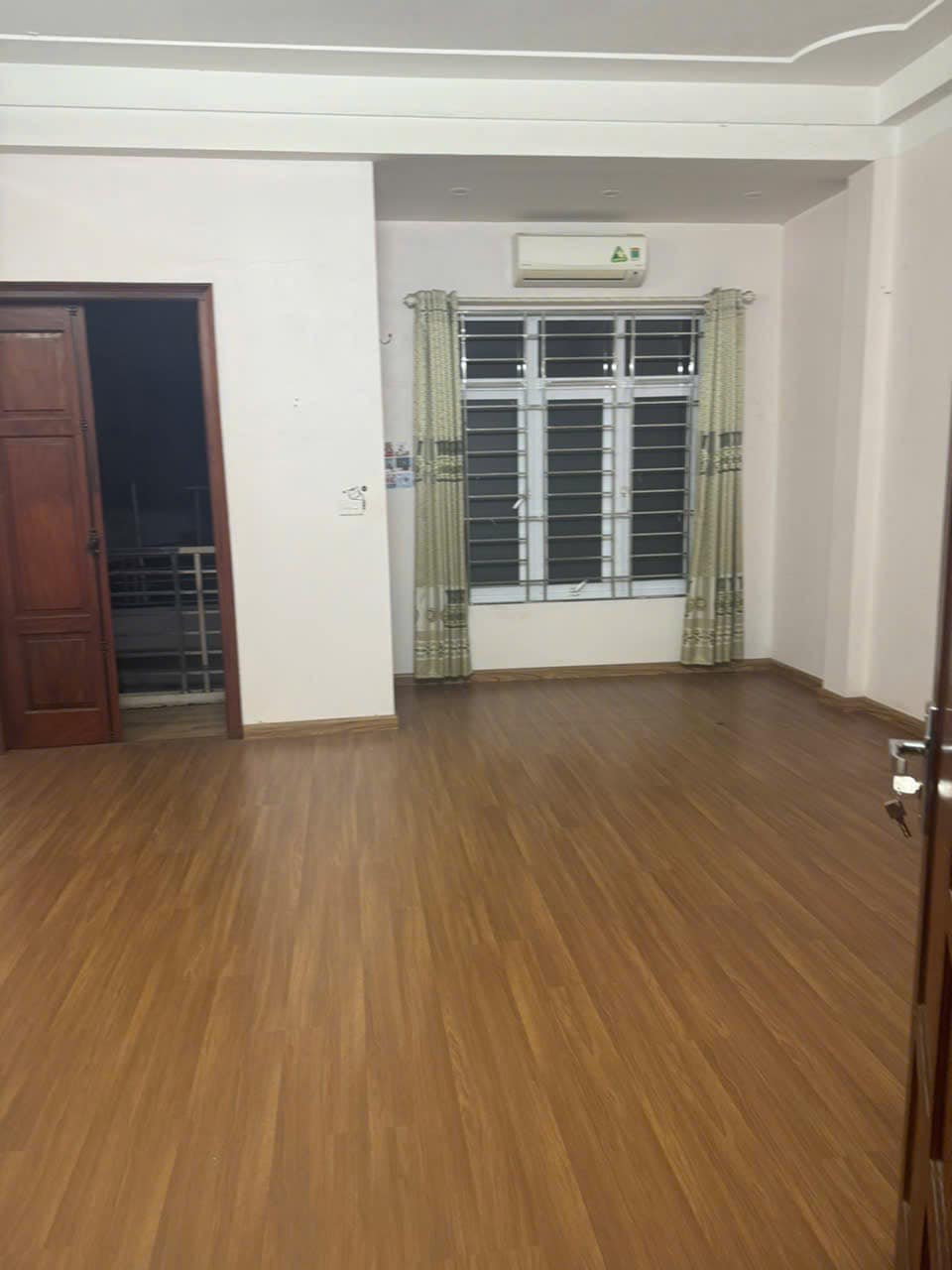 Bán nhà Lý Quốc Sư, 60m2, mặt tiền 4m, nhỉnh 30 tỷ, KD khách sạn, homestay, apartment - Ảnh 1