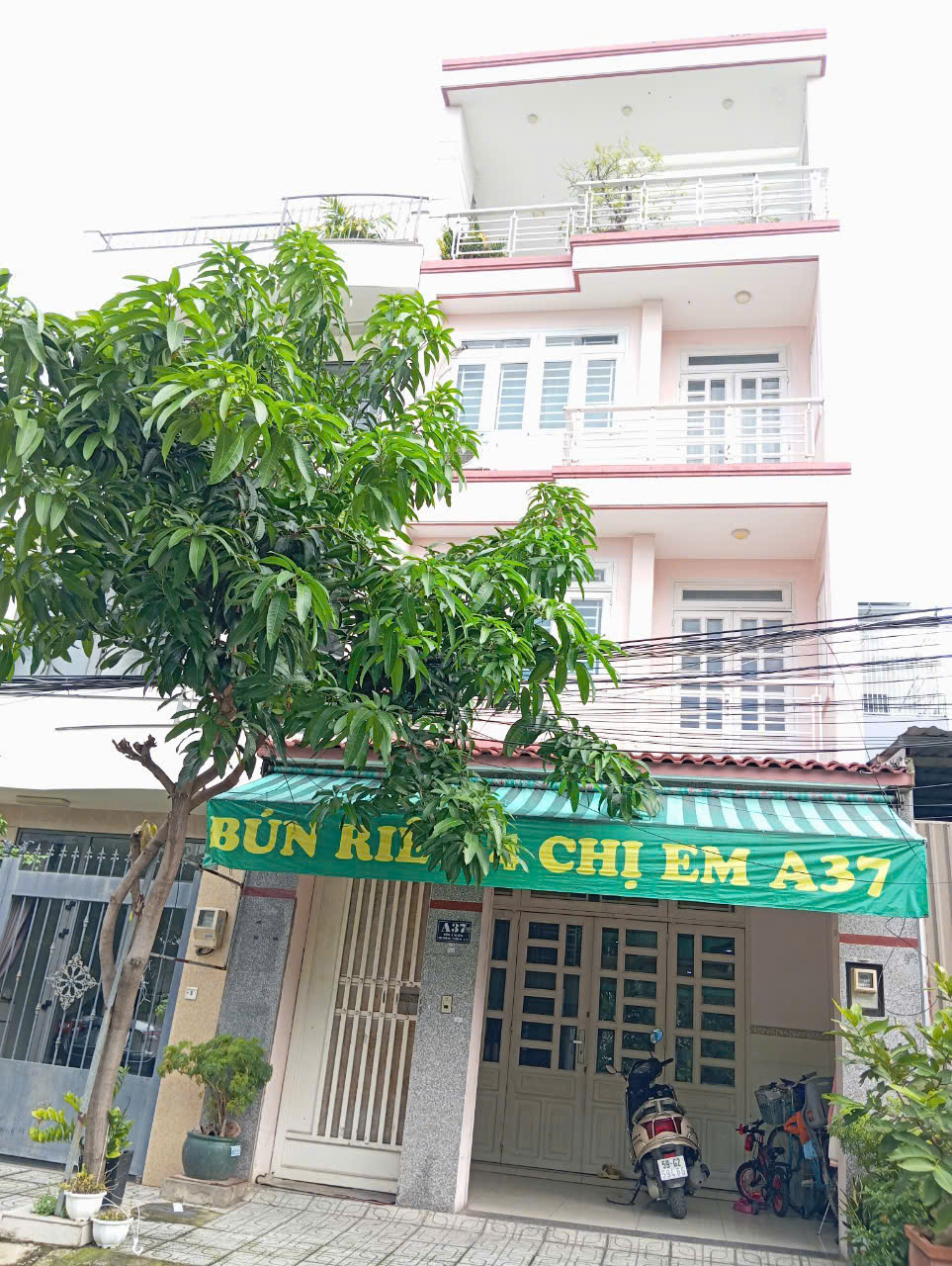 CẦN CHO THUÊ NHÀ 1 TRỆT 2 LẦU - ĐƯỜNG LÊ THỊ RIÊNG - TP HỒ CHÍ MINH - Ảnh chính