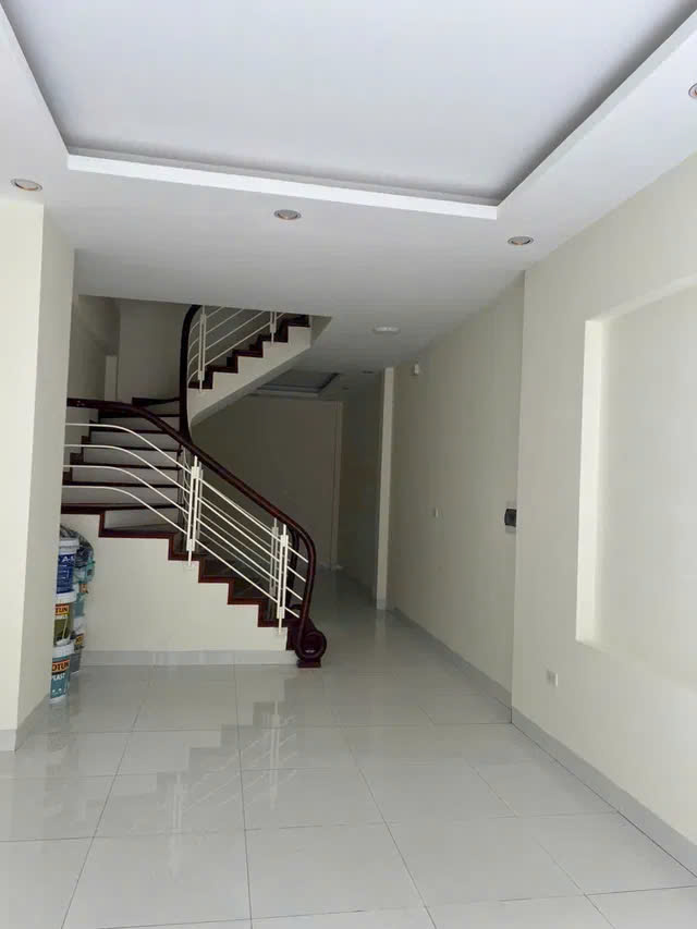 BÁN NHÀ RIÊNG PHỐ NGỌC THỤY-LONG BIÊN,50M2, 6 TẦNG- THANG MÁY, MĂT TIỀN 3.8M, 9 TỶ. NHÀ MỚI, ĐỦ NỘI - Ảnh 2