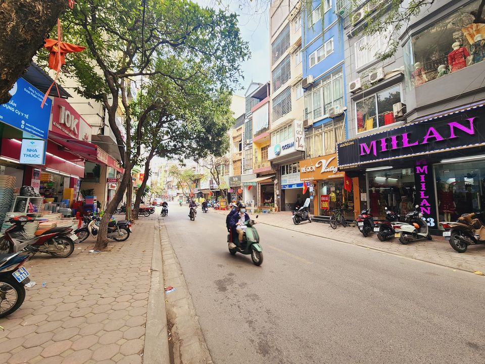 ⚜️ BÁN NHÀ MẶT PHỐ VƯƠNG THỪA VŨ, THANH XUÂN, 180M2 7T THANG MÁY MT 5M, CHỈ 46 TỶ ⚜️ - Ảnh chính