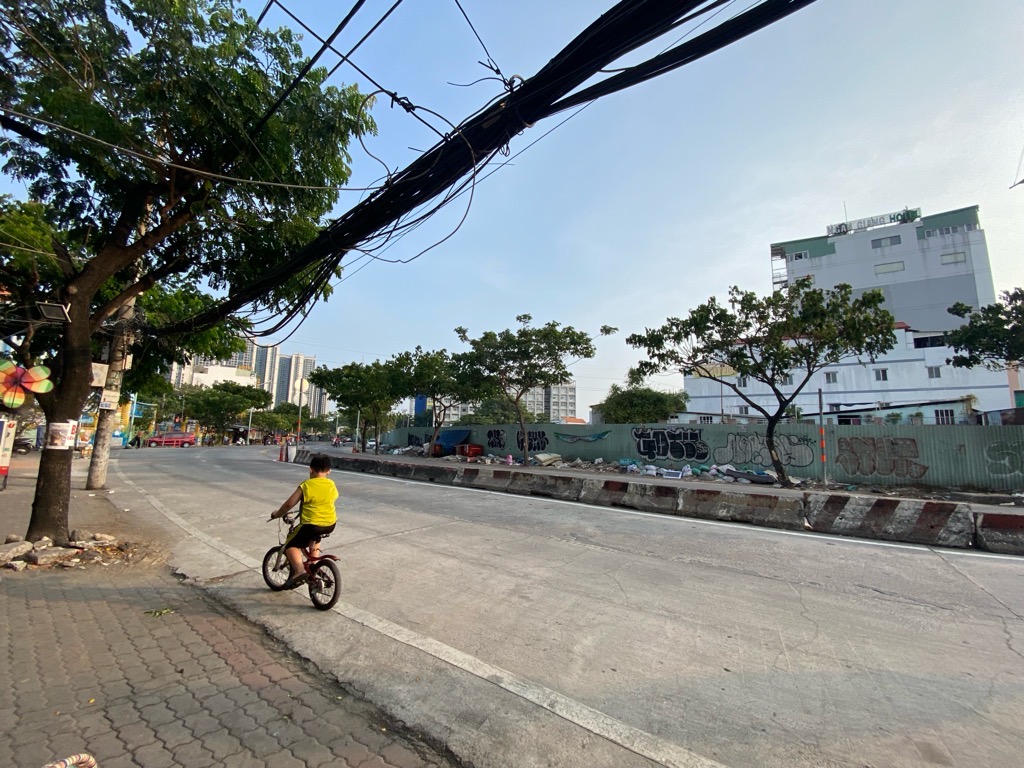 Bán nhà mặt tiền Nguyễn Thị Xiếu (Trần Xuân Soạn) Tân Thuận Tây Quận 7, 2 tầng 160m2 ngang 5,4m chỉ - Ảnh 1