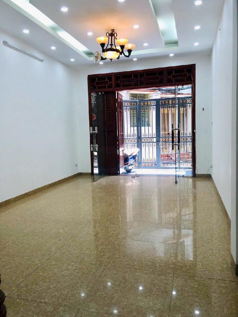 Bán nhà riêng Nguyễn Xiển, 60m2 x 4 tầng, giá 10,8 tỷ, NHÀ ĐẸP, NGÕ THÔNG THOÁNG, 20M ra Ô TÔ tránh - Ảnh 1