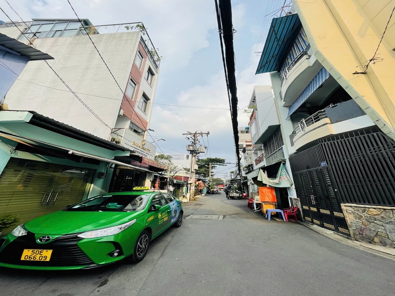 Bán nhà hẻm 7m, Huỳnh Thiện Lộc, Hoà Thạnh, Tân Phú, 192m2, 2 tầng, ngang 11,7m - Ảnh 4