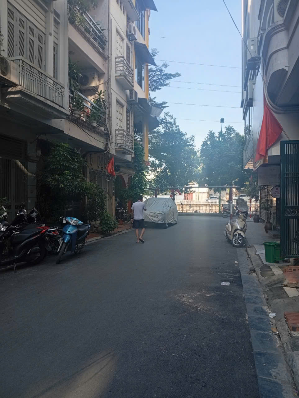 Cho thuê nhà nguyên căn Trường Chinh ,Phương Liệt Thanh Xuân , 45m2 , ô tô tránh làm văn phòng 15tr - Ảnh chính