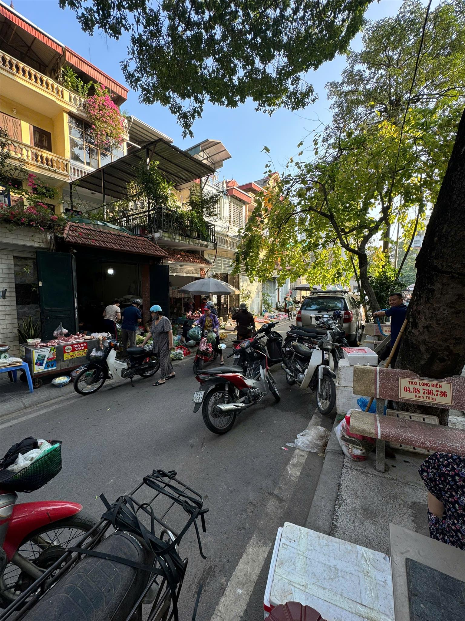 Bán nhà Nguyễn Văn Cừ Long Biên, đường to vỉa hè 2 bên,kd bất chấp,70m*4T,13 tỷ dư - Ảnh chính