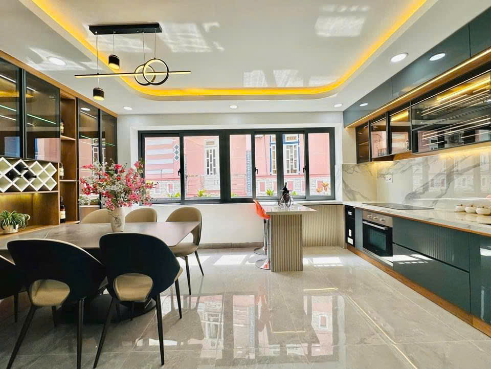 CHỈ NHỈNH 10 TỶ, RƯỚC LUÔN ĐƯỢC EM NHÀ ĐẸP TÔ HIỆU, 50M, Ô TÔ NGỦ TRONG NHÀ - Ảnh 2