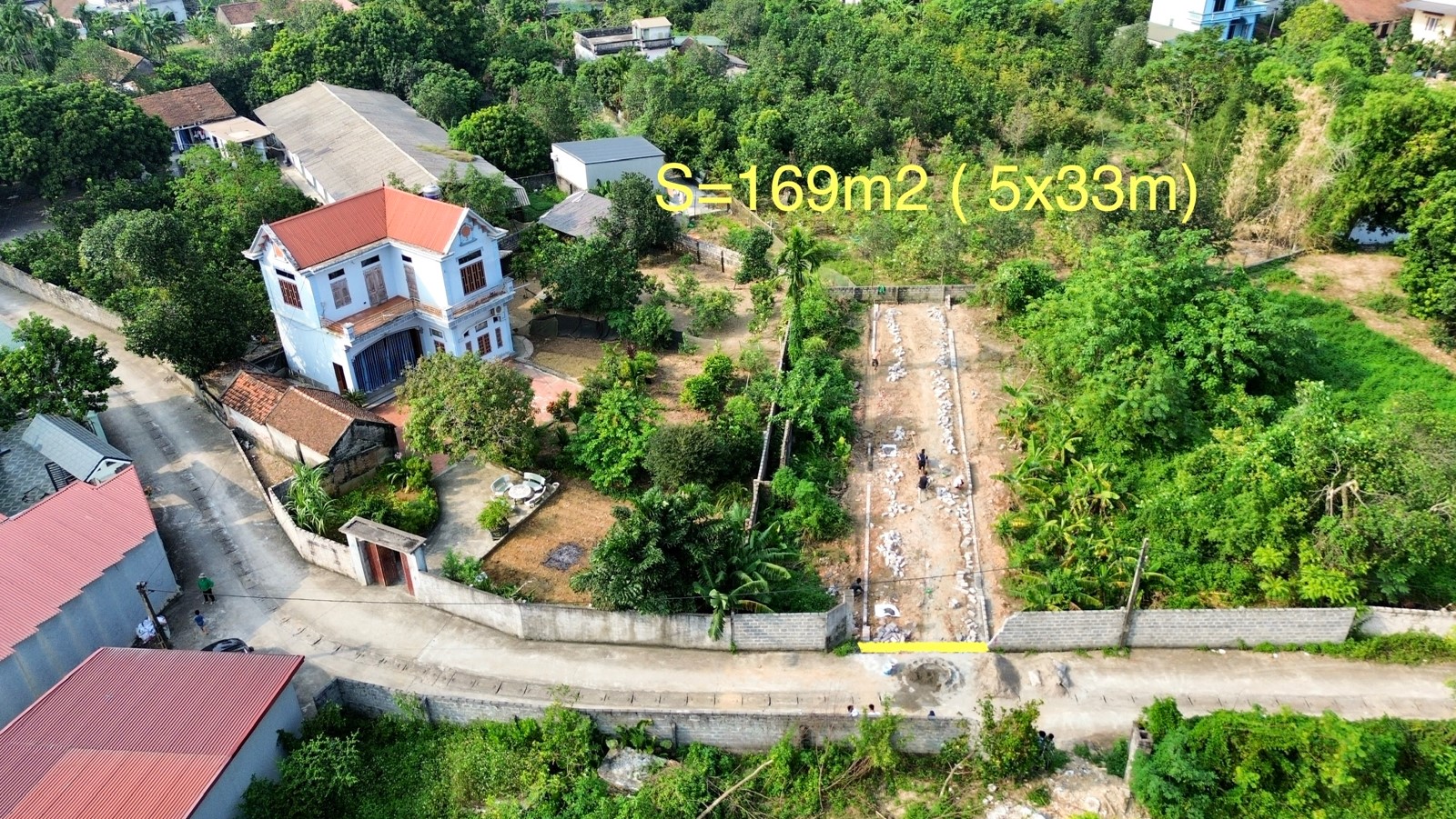 Cần Bán Lô Đất S = 169m2 Giá Đầu tư - Chỉ Nhỉnh 1tỷ8xx - Chương Mỹ - Hà Nội - Ảnh chính